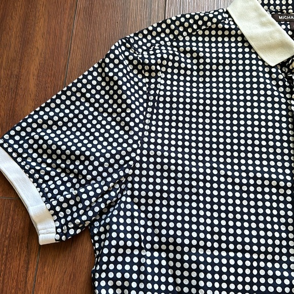 👕👕NWOT Michael Kors Short Sleeved Button Down Shirt👕👕 - Picture 5 of 7